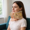 Semicollare cervicale gonfiabile indossato sul collo Semicollare cervicale gonfiabile indossato sul collo